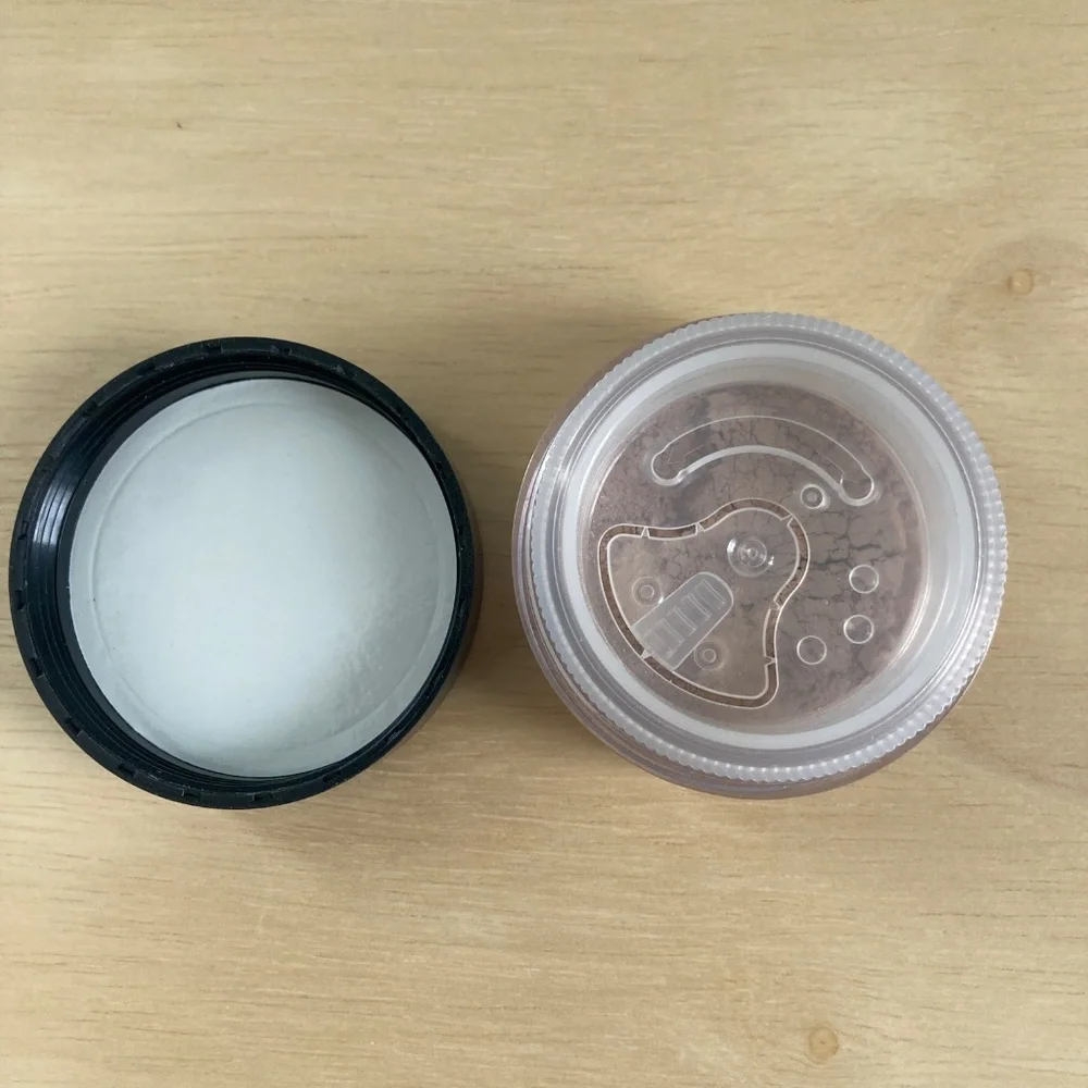 Brand New Bisque 2g - BareMinerals Loose Powder Concealer - Picture 3 of 3